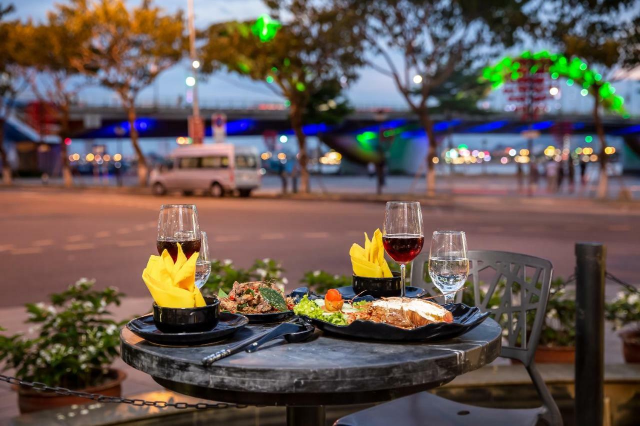 Da Nang Riverside Hotel Exterior foto